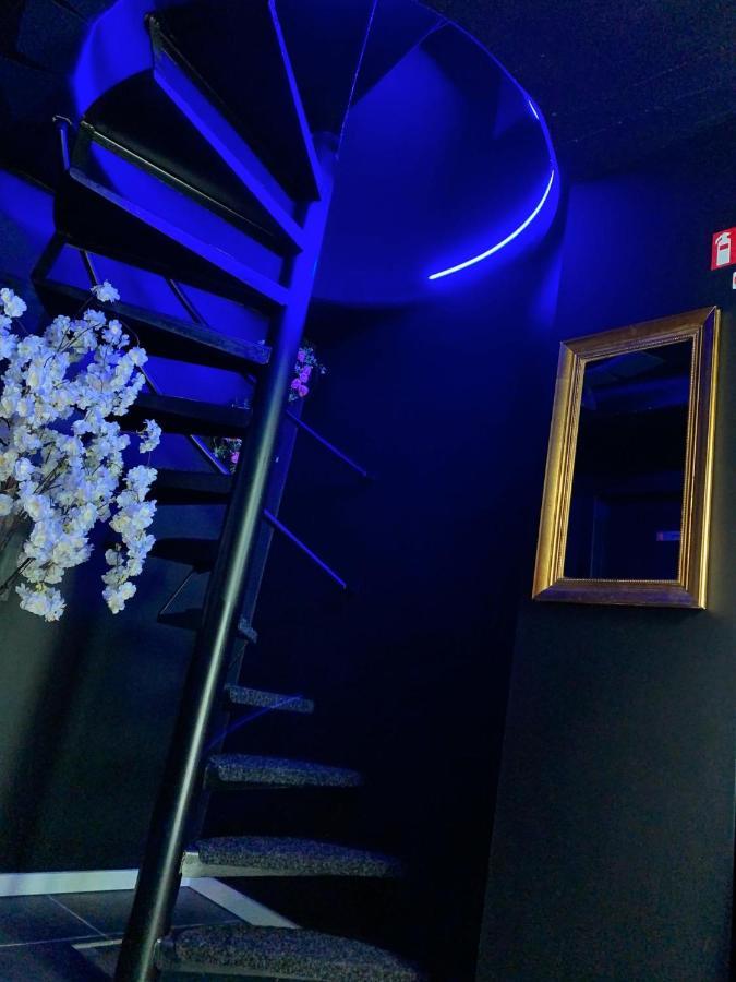 Luxury Suites Antwerpen Bagian luar foto